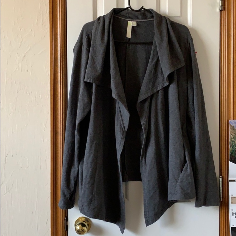 Green Tea exercise cardigan
